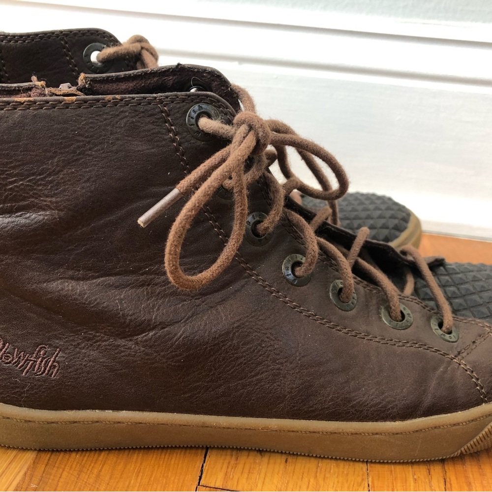 Brown and Black High-Top Women's Shoes - Picture 6 of 7